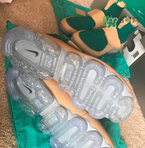 marc newson與nike air vapormax聯(lián)名高幫襪子鞋多少錢？