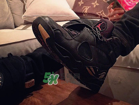 air jordan 8 retro ovo多少錢？ovo與aj8合作款什么時(shí)候發(fā)售？
