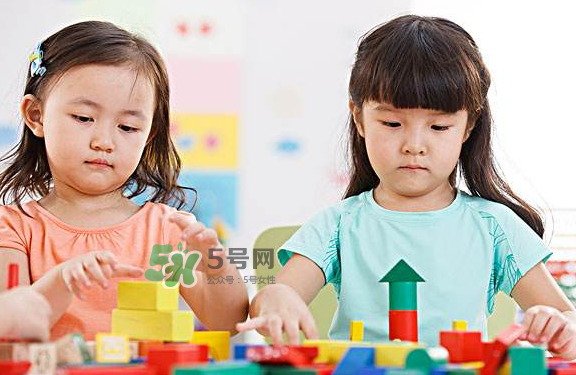 孩子在幼兒園被咬了怎么辦？孩子在幼兒園受傷怎么辦？