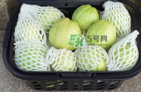 芭樂(lè)會(huì)上火嗎？芭樂(lè)會(huì)便秘嗎