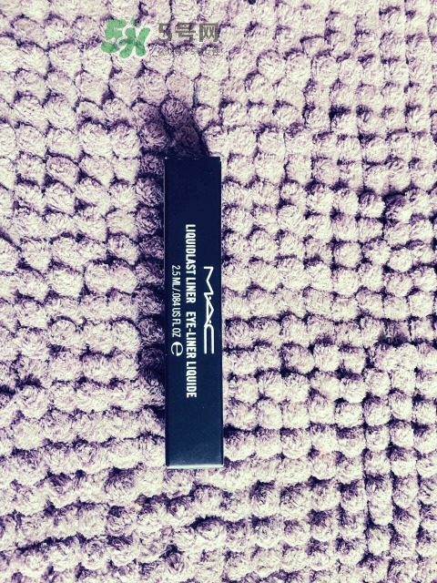 mac眼線液筆怎么用？mac魅可眼線液筆使用方法