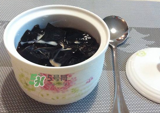 自制燒仙草可以放多久？燒仙草可以隔夜喝嗎