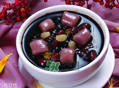 燒仙草是什么做的？燒仙草是發(fā)物嗎