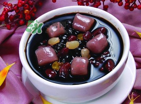 燒仙草是黑涼粉嗎？燒仙草和黑涼粉的區(qū)別