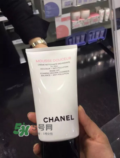 香奈兒山茶花洗面奶好用嗎？香奈兒山茶花洗面奶怎么樣？