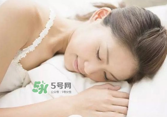 鬼壓床與臥室有關(guān)嗎？鬼壓床是什么意思