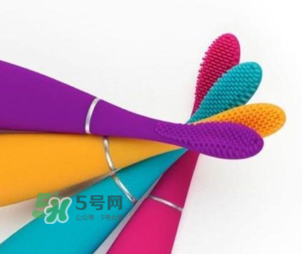 FOREO ISSA牙刷多久充一次電？FOREO ISSA牙刷充電能用多久？