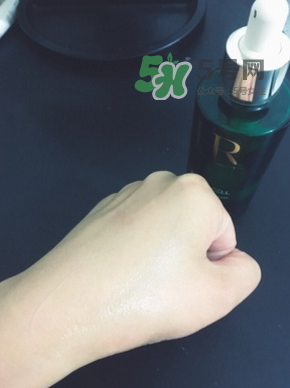 hr綠寶瓶精華好用嗎？hr綠寶瓶精華怎么樣？