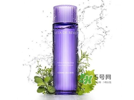 dermafirm德妃紫蘇水變色怎么回事？德妃紫蘇水什么顏色？
