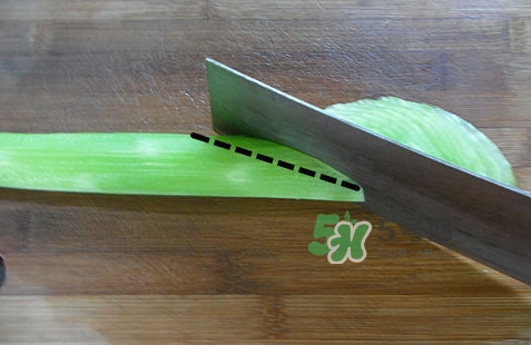 青筍怎么處理？青筍怎么切成菱形