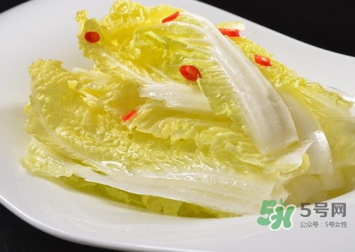 娃娃菜可以隔夜吃嗎？娃娃菜有黑點(diǎn)怎么回事