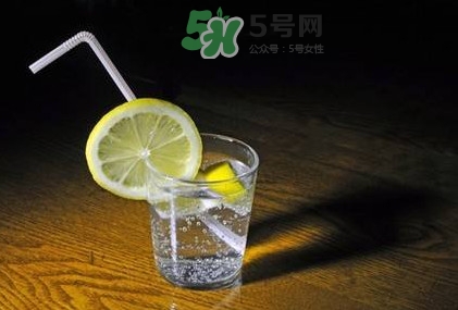 蘇打水怎么做飲料？檸檬蘇打水怎么做