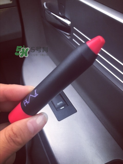 緞面口紅哪個好用？緞面口紅排行榜
