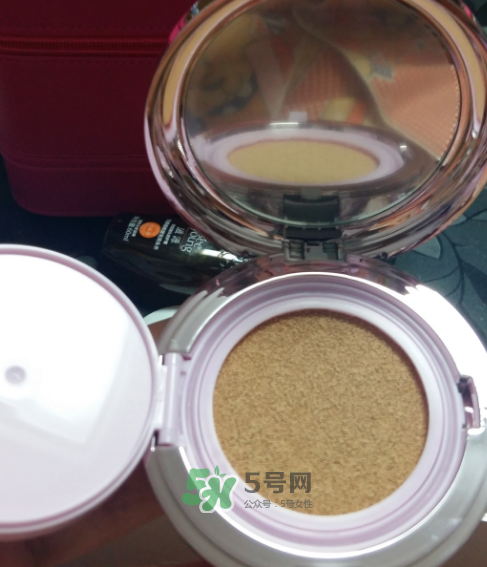 歐詩漫氣墊cc霜怎么樣？歐詩漫氣墊cc霜好用嗎？