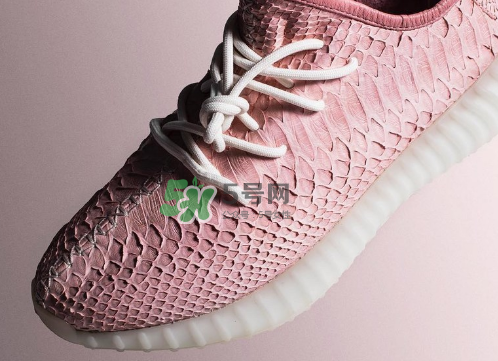 yeezy boost 350 v2蟒蛇皮客制版怎么預(yù)定_在哪預(yù)定？