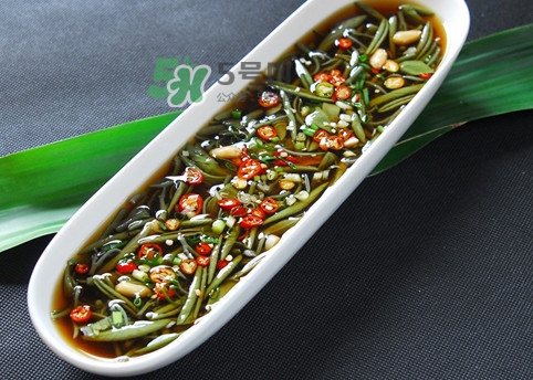 莼菜是發(fā)物嗎？莼菜涼拌要過開水嗎