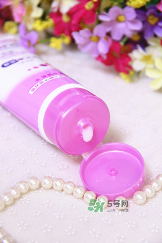 碧柔卸妝潔面乳好用嗎？碧柔卸妝潔面乳怎么用？