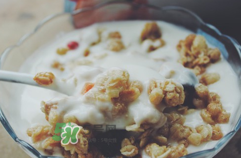 卡樂比熱帶椰子口味好吃嗎？卡樂比熱帶椰子麥片怎么樣？