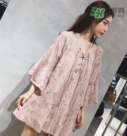9月份可以穿裙子嗎？九月份還可以穿裙子嗎？