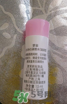 夢妝花萃凈白調(diào)理水怎么樣？夢妝花萃凈白調(diào)理水能補水嗎？