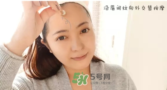 迪奧花蜜活顏絲悅眼霜怎么用？迪奧花蜜活顏眼霜用法