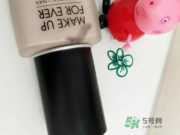 玫珂菲水粉霜怎么樣？玫珂菲全新雙用水粉霜好用嗎？