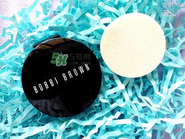 Bobbi Brown芭比波朗粉凝霜怎么樣？芭比波朗無感持妝粉凝霜好用嗎？