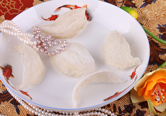 產(chǎn)婦吃什么燕窩好？哪里能買到正宗燕窩？