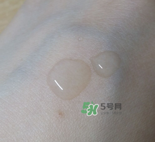 蘭芝水凝輕盈精華水怎么樣？蘭芝水凝輕盈精華水好用嗎？