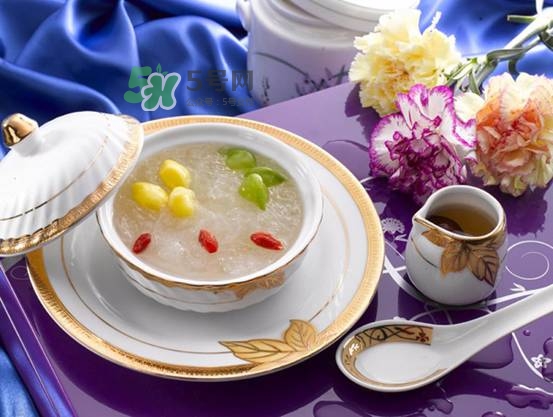 產(chǎn)后吃燕窩有什么好處？產(chǎn)后多久可以吃燕窩？