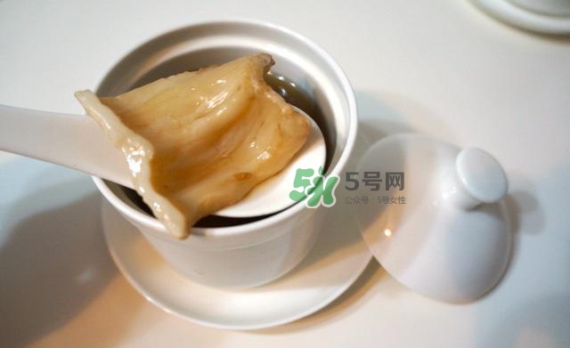 產(chǎn)后吃燕窩好還是花膠？花膠和燕窩可以一起吃嗎？