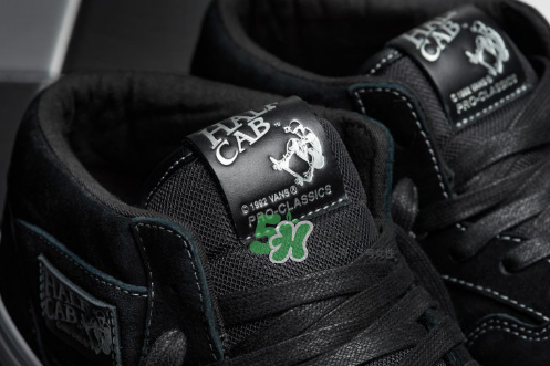 vans half cab 25周年紀念板鞋在哪買_發(fā)售店鋪有哪些？