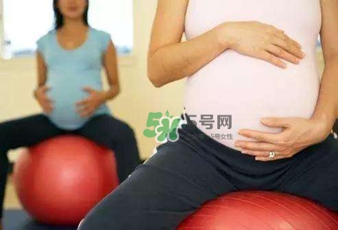 順產(chǎn)前做什么運動生得快？順產(chǎn)前吃什么有助分娩？