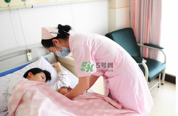 順產(chǎn)時(shí)怎么用力和呼吸？順產(chǎn)時(shí)怎么配合醫(yī)生？