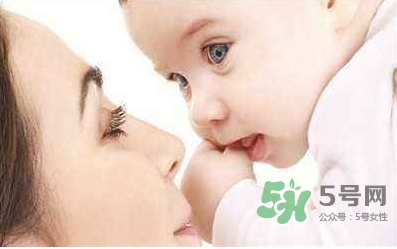 順產(chǎn)時會不會拉屎？順產(chǎn)時如何用力？