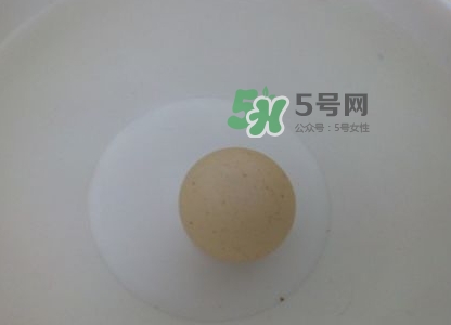 雞蛋散黃是什么現(xiàn)象？雞蛋散黃怎么鑒別方法