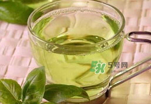 柿子葉能治胃病嗎？柿子葉什么時(shí)候采最好