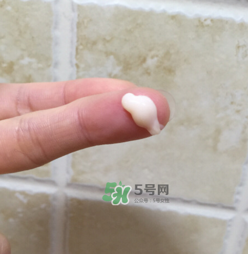 蘭芝致寵凝時(shí)菁煥精華眼霜多少錢？蘭芝致寵凝時(shí)菁煥精華眼霜價(jià)格