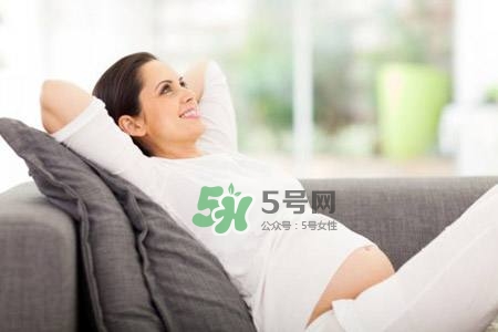 孕婦睡覺能伸懶腰嗎？孕婦睡覺伸懶腰對胎兒有什么影響？