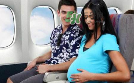 孕晚期可以坐飛機嗎？航空公司孕婦乘機規(guī)定