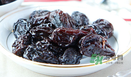 西梅一次多少合適？西梅一天吃幾個(gè)最好