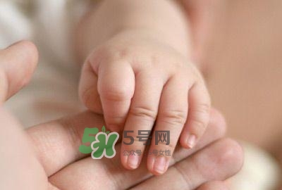生孩子前要準(zhǔn)備什么？生孩子一般要多久？