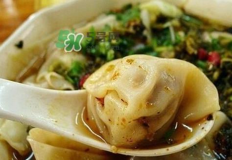 抄手是什么？抄手為什么叫抄手