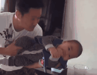 吳京｜對(duì)老婆好，你才能出人頭地