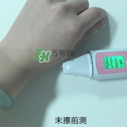 hr黑繃帶對痘痘有用嗎？赫蓮娜黑繃帶面霜使用心得