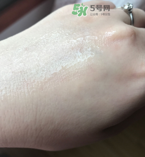 薇姿水光煥白精華水怎么樣？薇姿水光煥白精華水好用嗎？