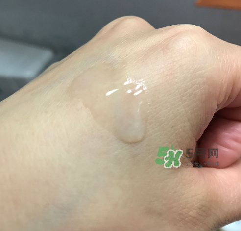 薇姿水光煥白精華水怎么樣？薇姿水光煥白精華水好用嗎？