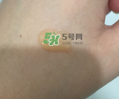 綠寶瓶和小黑瓶哪個(gè)好？綠寶瓶和小黑瓶對(duì)比