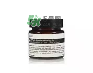 突發(fā)性皮膚過(guò)敏怎么辦 護(hù)膚急救包該有的產(chǎn)品