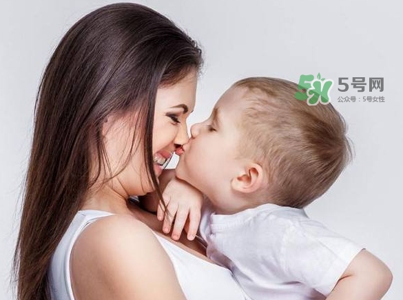 剖腹產(chǎn)疤痕增生怎么辦？剖腹產(chǎn)疤痕增生的原因